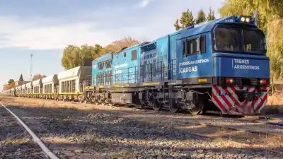 El ferrocarril que une el NOA con los puertos de Santa Fe pasa a manos privadas: los detalles