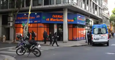 Femicidio en Rosario: el asesino ingresó a la farmacia y la atacó en dos minutos