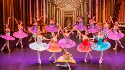Un clásico de Tchaikovsky aterriza en Santiago: la magia rusa que no se veía hace 30 años