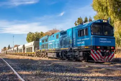 Privatización ferroviaria: el Gobierno defiende el modelo y apunta contra el Estado