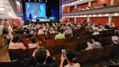 El Teatro La Comedia busca artistas para su primer musical: ¿te animás a audicionar?