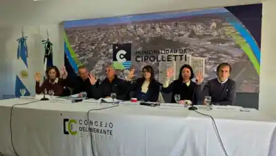 Cipolletti busca ordenar el caos de cables y sumar $14.000 millones para obras