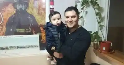 El dramático rescate de un bebé en Piedra Buena que conmovió a toda una familia