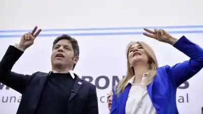 El plan de Kicillof para el 2027: la unidad que se gesta lejos de las cúpulas