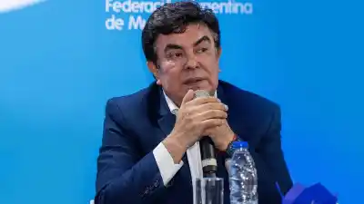 El durísimo mensaje de Espinoza a Milei: “Su gobierno atenta contra la salud de los argentinos”