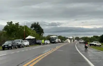 Lluvias en Tucumán: cortes totales y pueblos anegados en medio de la emergencia vial