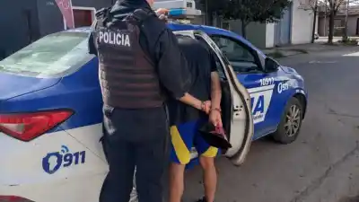 Amenazó a una jubilada de 75 años y quedó preso: qué pasó en Villa Nueva