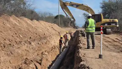 Obra clave para el agua en Recreo: el acueducto ya superó la mitad de su construcción