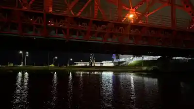La Costanera de Santiago, un paisaje desolador: el río Dulce no da tregua y obliga a un cierre total