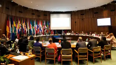 La CEPAL confirmó que Argentina crecerá por encima de la región, pero lanzó una dura advertencia sobre la informalidad
