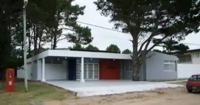 Robaron un jardín de infantes en Quilmes: las tablets y el equipo de música no fueron lo único que se llevaron