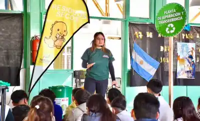 Eco Educar llegó a la Escuela N° 64: qué aprenden los chicos de Trelew sobre residuos