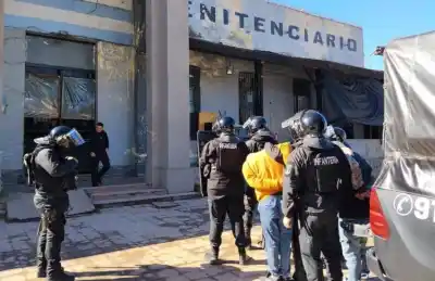 Diez presos cambiaron de destino: el operativo que libera a las comisarías del sur