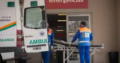 Dio a luz en su casa de Godoy Cruz y dos policías se convirtieron en sus ángeles de la guarda