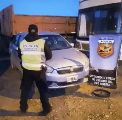 Las cámaras de la Ruta 6 delataron a un deudor alimentario: su auto fue embargado en Paso Córdoba
