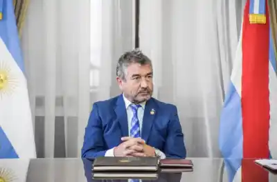 Escándalo en la policía de Entre Ríos: un comisario detenido y la contundente respuesta del ministro