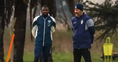 El debut que encendió la alarma: ¿quién será el arquero de Gimnasia el sábado?