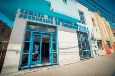 El plan de 15 medidas que presentaron los comerciantes de Comodoro para frenar la caída