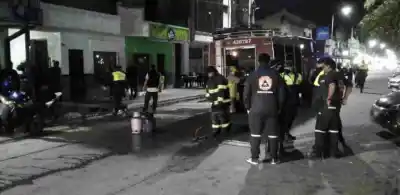 Pánico en el Centro de Monteros: “Se incendió un local gastronómico”