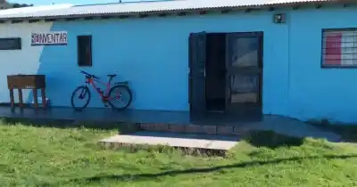 El sueño de la cancha sintética de Reinventar Tandil choca con la política local