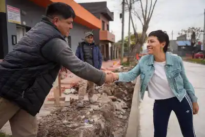 El plan de asfalto que promete transformar Villa La Florida: 147 cuadras y una promesa cumplida