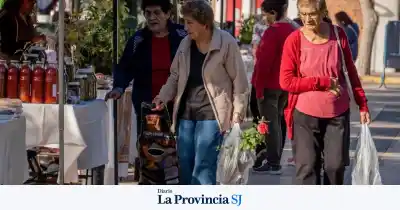 La Feria Agroproductiva cierra agosto con una agenda cargada: reciclaje, vacunas y una réplica de la Copa del Mundo