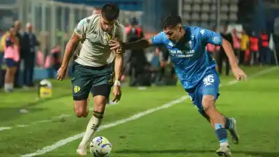 Falcioni no pudo con el maleficio: Atlético Tucumán desperdició un penal clave y sigue sin despegar