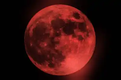El cielo patagónico se tiñe de rojo: la Luna de Sangre que no podés perderte