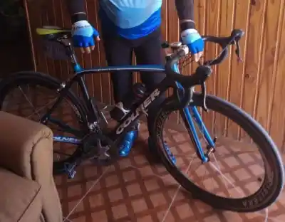 Motochoros lo hicieron caer y le robaron la bicicleta: la desesperada búsqueda de un histórico del ciclismo