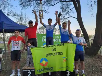 El monterizo Santiago Agüero y un “Doble Triunfo en el Ciclismo de Ruta”