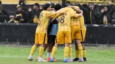 Mitre va por otra alegría: visita a Madryn con una racha que ilusiona