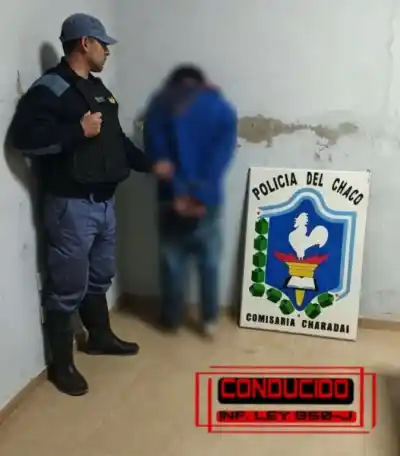 Paciente violento en Charadai: agredió al personal médico y terminó detenido