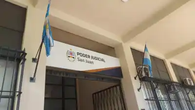 Pelea familiar en Rawson: terminó preso por amenazar a su hermano con un arma