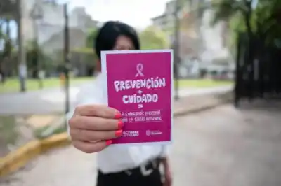 Octubre Rosa: lanzan concurso de relatos sobre cáncer de mama en Rosario