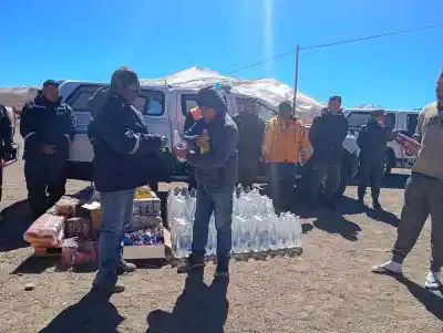 El Paso de Jama sigue cerrado: así asisten a los varados por la nieve