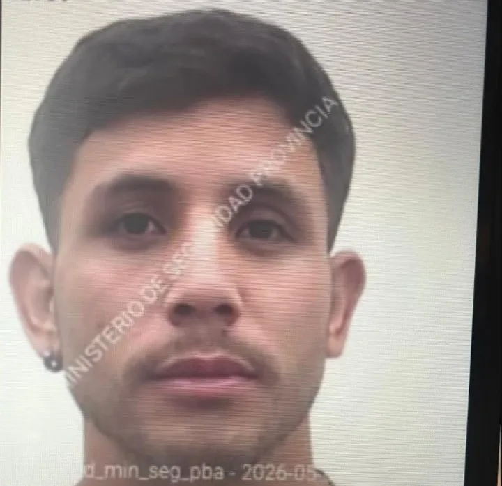 Esteban Lorenzo Amarilla, de 26 años, es intensamente buscado por el crimen de Yolanda Cáceres, en Los Polvorines.