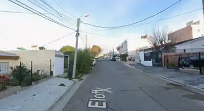 Borracha y furiosa: intentó meterse por la fuerza en la casa de su ex en Comodoro y terminó detenida
