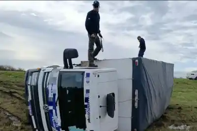 Volcó un camión en la Ruta 127: el misterioso detalle que sorprendió a los testigos