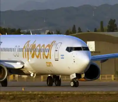 El escándalo de Flybondi en Neuquén: 383 reclamos en 10 días y una respuesta que no llega