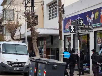 El cómplice herido del asalto a la joyería podría caer en un hospital: los centros de salud ya están en alerta