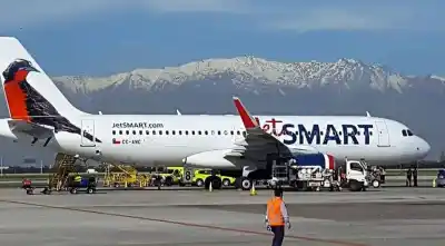 Cancelaron un vuelo en Salta y más de 160 pasajeros quedaron varados: la turbina, el detalle que manejaban a bordo