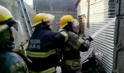 Alarma en el barrio CAP: un principio de incendio movilizó a los bomberos