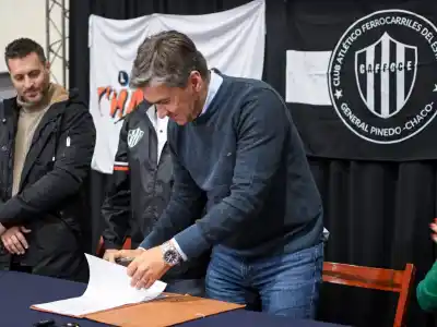 Firmaron el convenio para la segunda etapa de obras en el Club Ferrocarriles de Pinedo