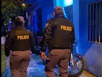 Un centenar de efectivos copó las calles de Barrio Vial: qué buscaban