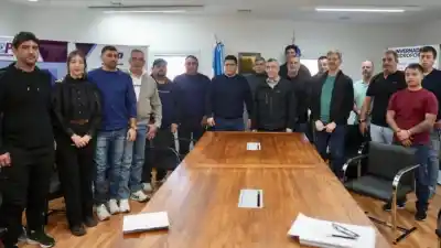 Alerta en Cerro Negro: cinco gremios le pusieron plazos al gobernador Vidal