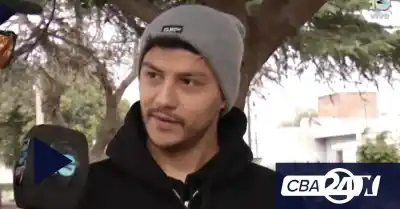Le rompieron los audífonos en un asalto y ahora corre contra el tiempo para no quedarse sordo