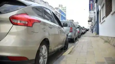 Paraná eligió a la empresa que controlará el estacionamiento medido: los detalles del contrato