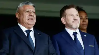 La pulseada por la Finalissima: Tapia se reúne con Domínguez y pone el Monumental como condición