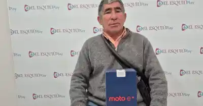Desesperado padre busca celular con estudios de su hija enferma: ofrece pagar por él