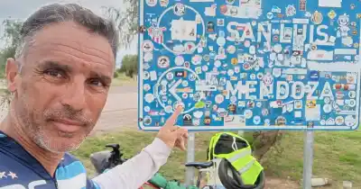 Un ciclista santafesino desafió 3 mil kilómetros y un accidente para lograr algo que nadie esperaba